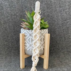 HANDMADE PACIFIER CLIP